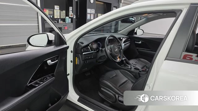 Kia The New Niro id 5028460 из Кореи 31