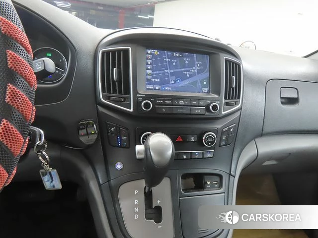 Hyundai The New Grand Starex id 4953021 из Кореи 20