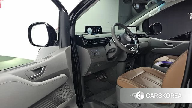 Hyundai Staria id 4928061 из Кореи 38