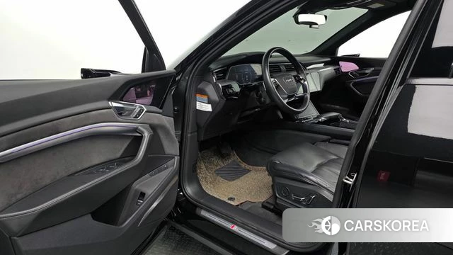 Audi e-Tron id 4986906 из Кореи 20