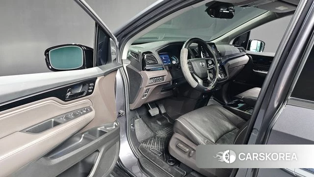 Honda Odyssey id 4905500 из Кореи 32