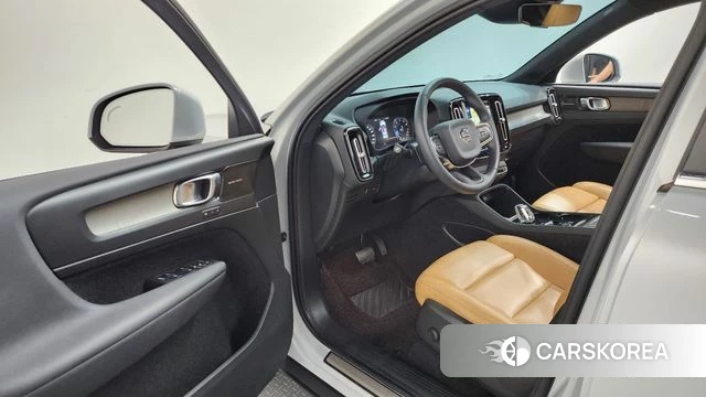 Volvo XC40 id 4625945 из Кореи 33