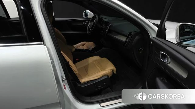 Volvo XC40 id 4992959 из Кореи 36