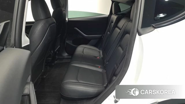 Tesla Model Y id 5039613 из Кореи 32