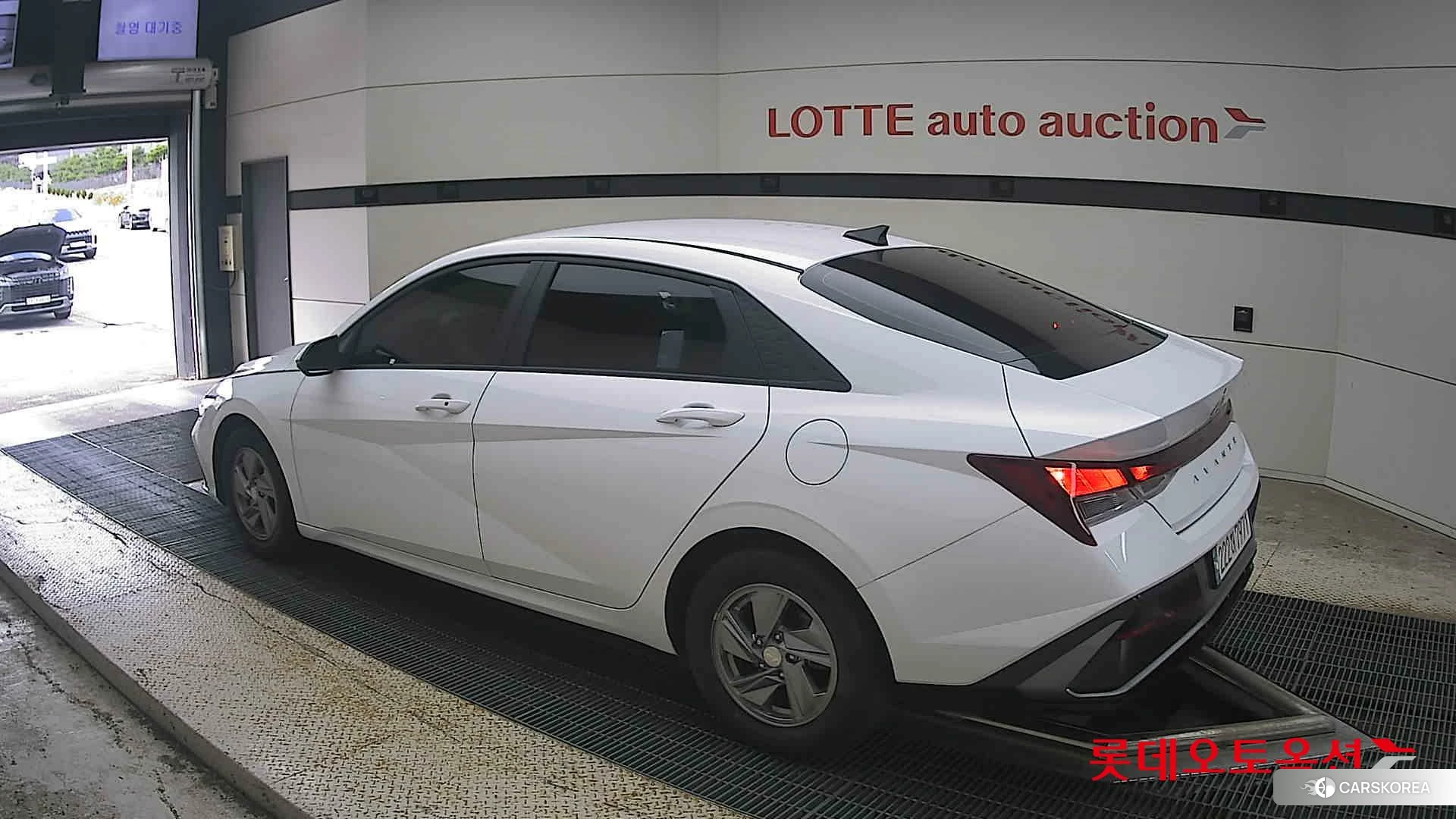 Hyundai Avante id 4984595 из Кореи 36