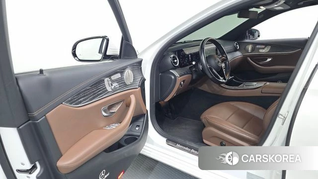 Mercedes-Benz E-Class W213 id 5027797 из Кореи 30
