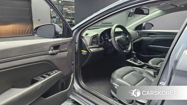Hyundai Avante AD id 4967900 из Кореи 30