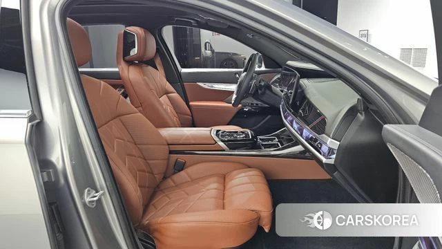 BMW 7 Series (G70) id 4980248 из Кореи 37