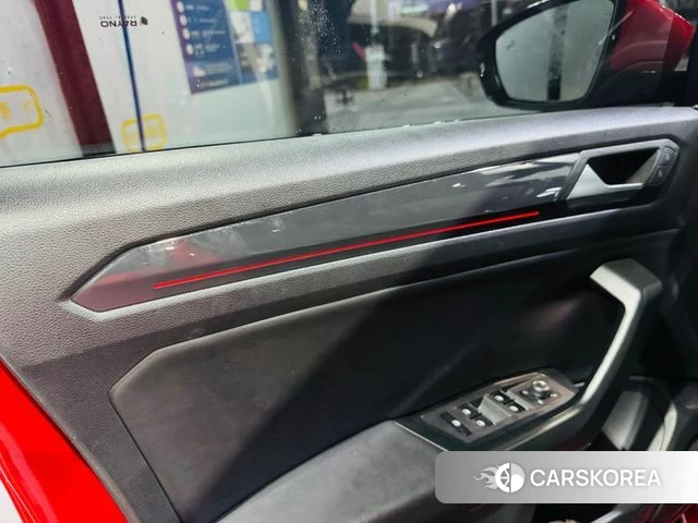 Volkswagen T-Roc id 4982100 из Кореи 13