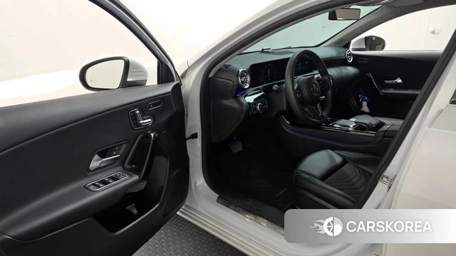 Mercedes-Benz A-Class W177 id 4943731 из Кореи 30