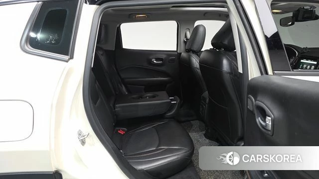 Jeep Compass 2nd Generation id 5024015 из Кореи 35