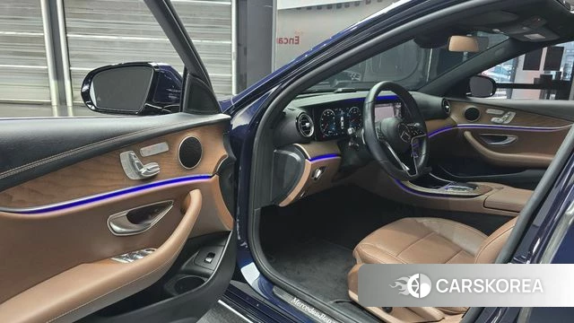 Mercedes-Benz E-Class W213 id 5047733 из Кореи 36