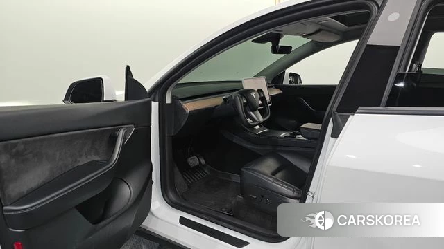 Tesla Model Y id 5022973 из Кореи 20