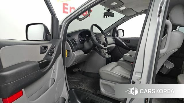Hyundai The New Grand Starex id 5024000 из Кореи 31