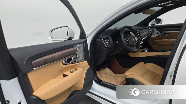 Volvo S90 id 5001727 из Кореи 31