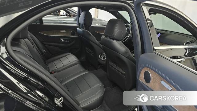 Mercedes-Benz E-Class W213 id 5034618 из Кореи 33
