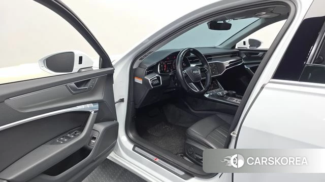 Audi A6 (C8) id 5034431 из Кореи 33