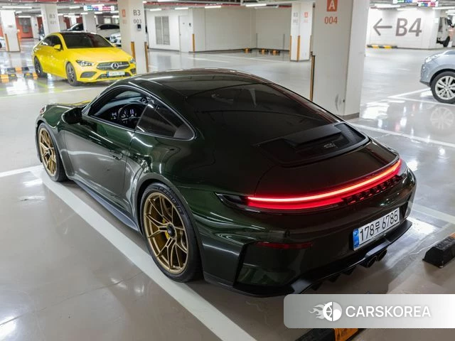 Porsche 911(992) id 4762032 из Кореи 20