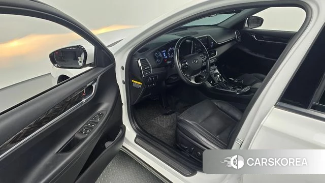 Hyundai Grandeur IG Hybrid id 4713477 из Кореи 32