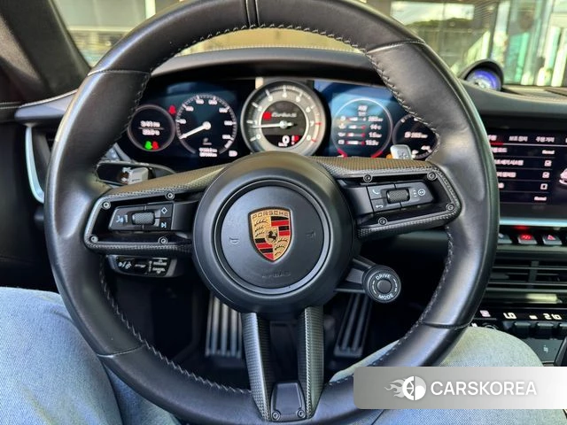 Porsche 911(992) id 4971038 из Кореи 15