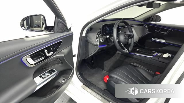 Mercedes-Benz E-Class W214 id 4674887 из Кореи 31