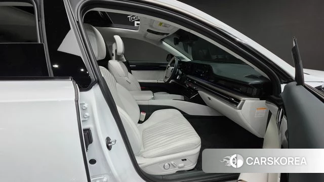 Hyundai Grandeur Hybrid (GN7) id 4964703 из Кореи 35