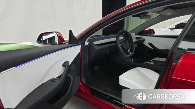 Tesla Model 3 id 4715325 из Кореи 20