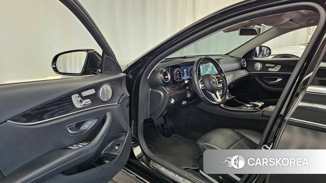 Mercedes-Benz E-Class W213 id 5023463 из Кореи 34