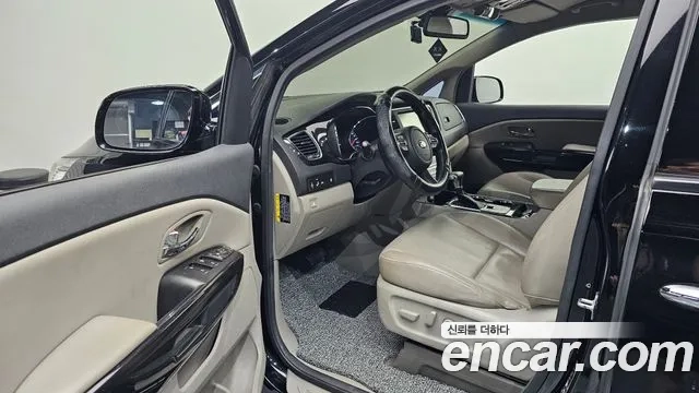 Kia The New Carnival id 2913033 из Кореи 20