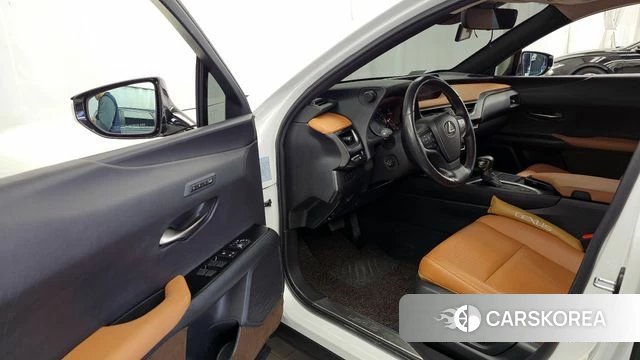 Lexus UX250h id 4339315 из Кореи 20