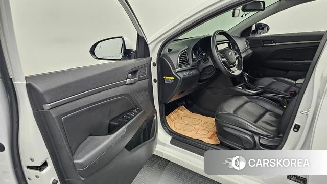 Hyundai Avante AD id 4781267 из Кореи 30