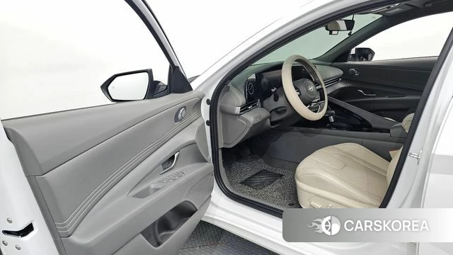 Hyundai The New Avante (CN7) id 4757764 из Кореи 30