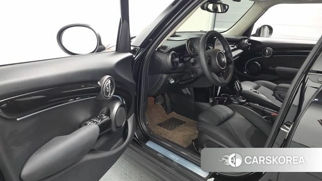 Mini Cooper id 4773707 из Кореи 32