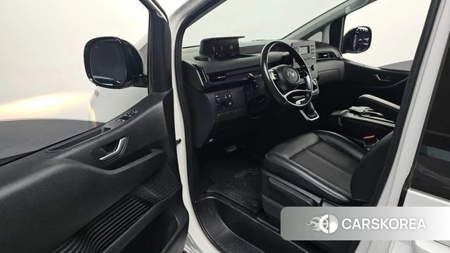 Hyundai Staria id 4740980 из Кореи 20