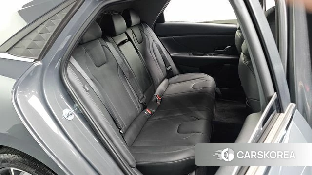 Hyundai The New Avante (CN7) id 5021271 из Кореи 36