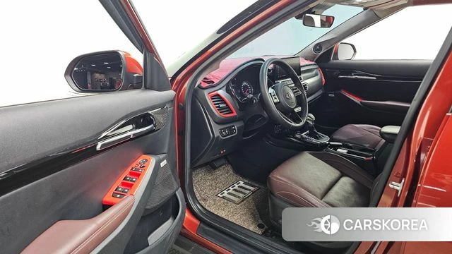 Kia Seltos id 4923478 из Кореи 33