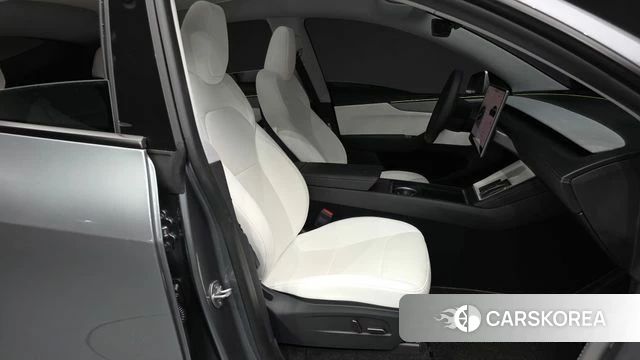 Tesla Model Y id 4782916 из Кореи 37
