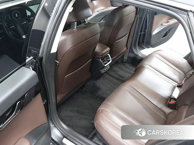 Hyundai Grandeur Hybrid (GN7) id 5000601 из Кореи 20