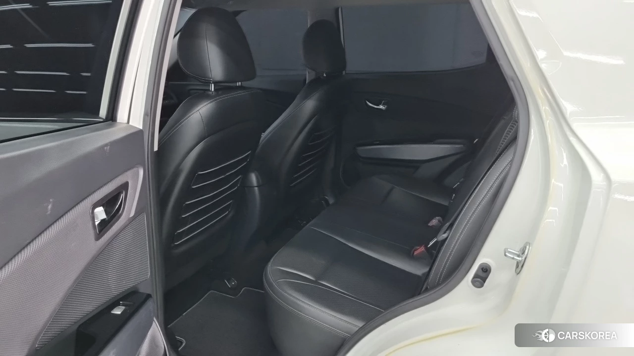 Ssangyong Tivoli Armor id 4978174 из Кореи 18