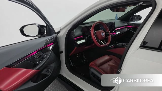 BMW i5 (G60) id 5016345 из Кореи 34