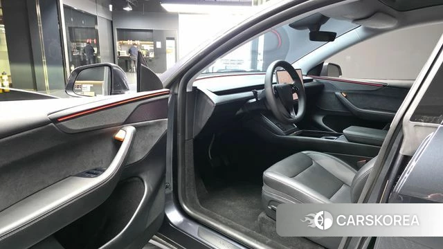 Tesla Model Y id 5045615 из Кореи 31