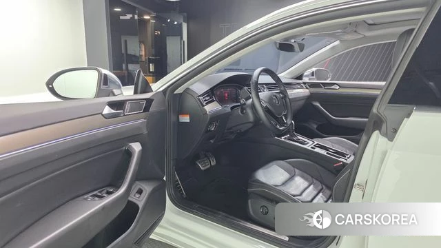 Volkswagen Arteon id 4930292 из Кореи 32