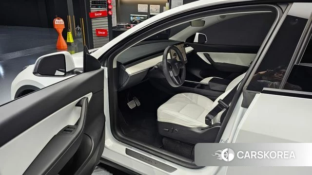 Tesla Model Y id 4641061 из Кореи 33