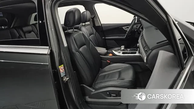 Audi Q7 (4M) id 3499552 из Кореи 20