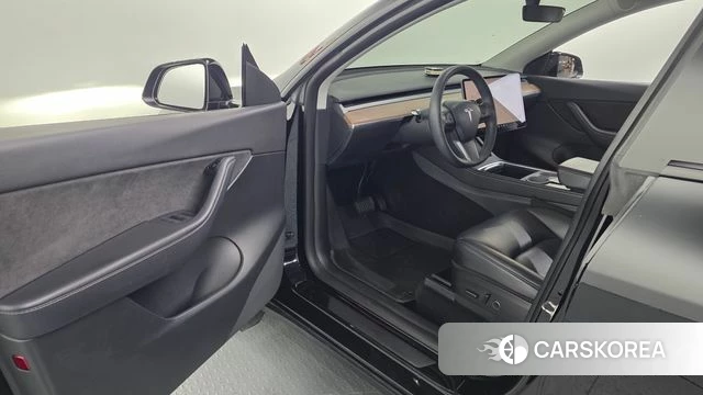 Tesla Model Y id 5040457 из Кореи 20