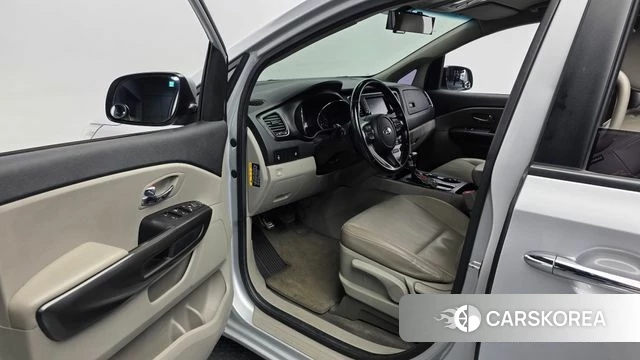 Kia The New Carnival id 5041875 из Кореи 31