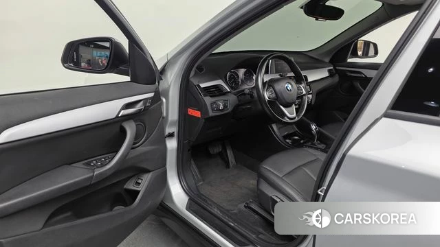 BMW X1 (F48) id 4188398 из Кореи 32