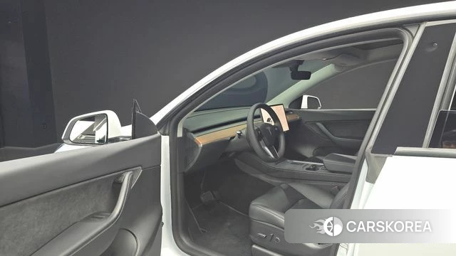Tesla Model Y id 4942580 из Кореи 34