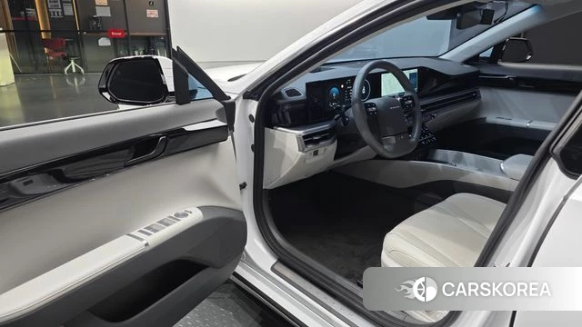 Hyundai Grandeur (GN7) id 4996259 из Кореи 31