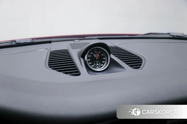 Porsche 911 id 4662868 из Кореи 14